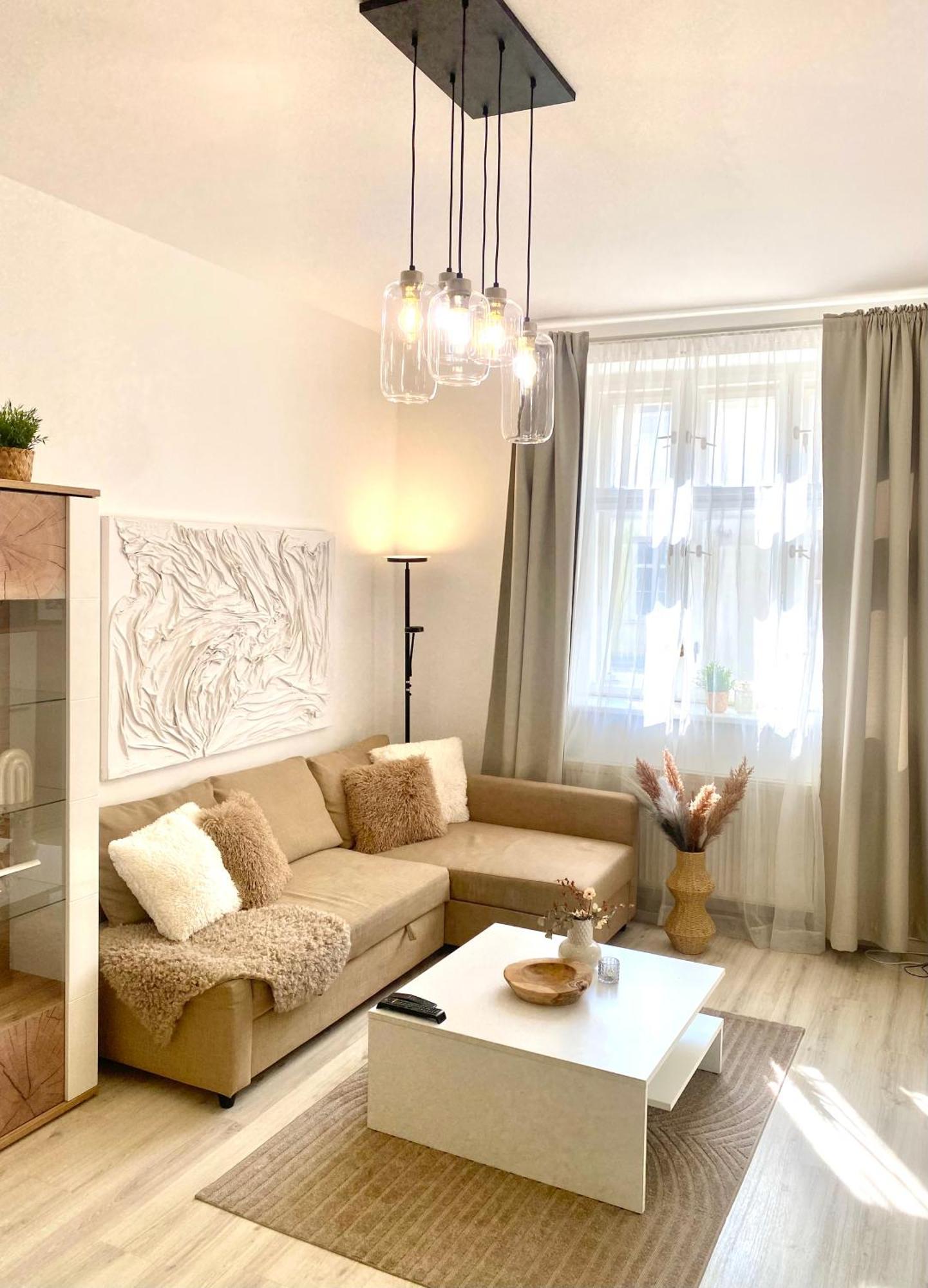 James Bond Apartment Top Location Air Conditioned Братислава Экстерьер фото